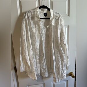 GAP Women’s Eyelet Button Down